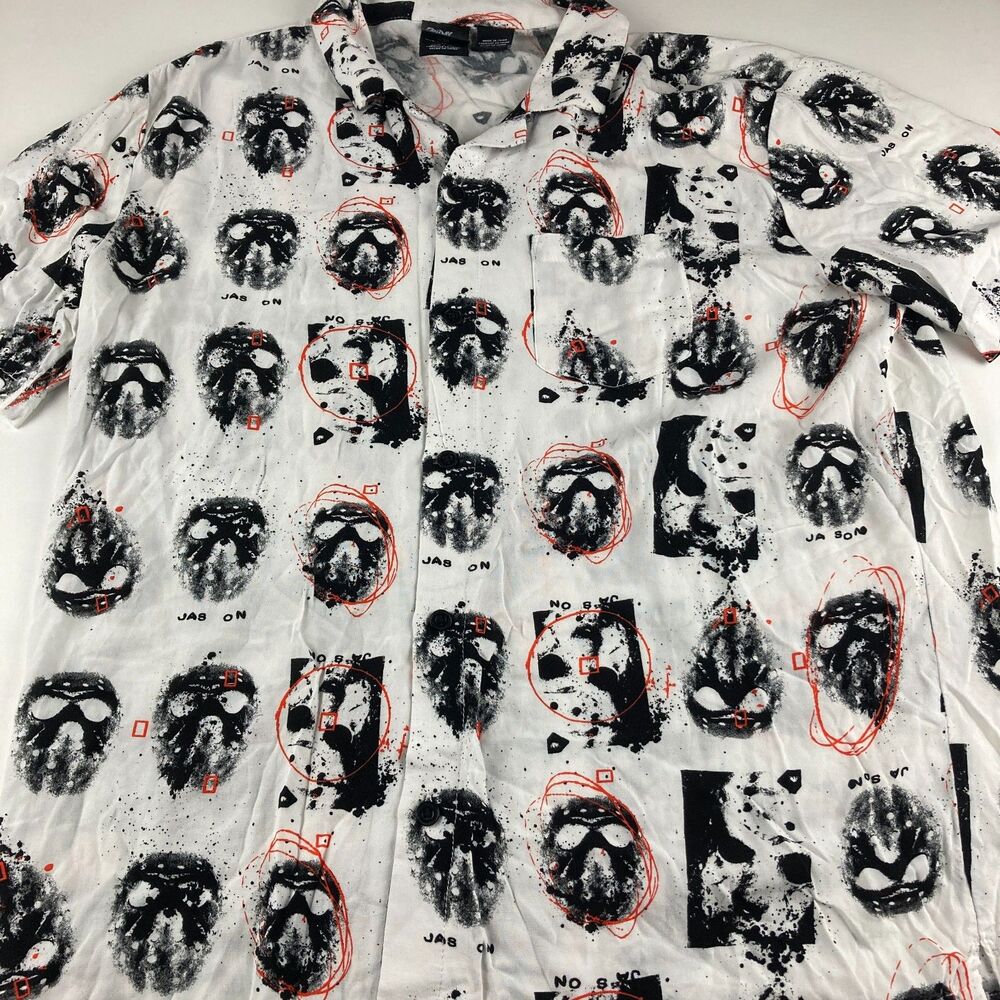 Friday the 13th Jason Voorhees Men’s Large Rayon Button Shirt Horror Halloween